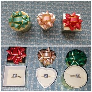 Rings in present box🎁